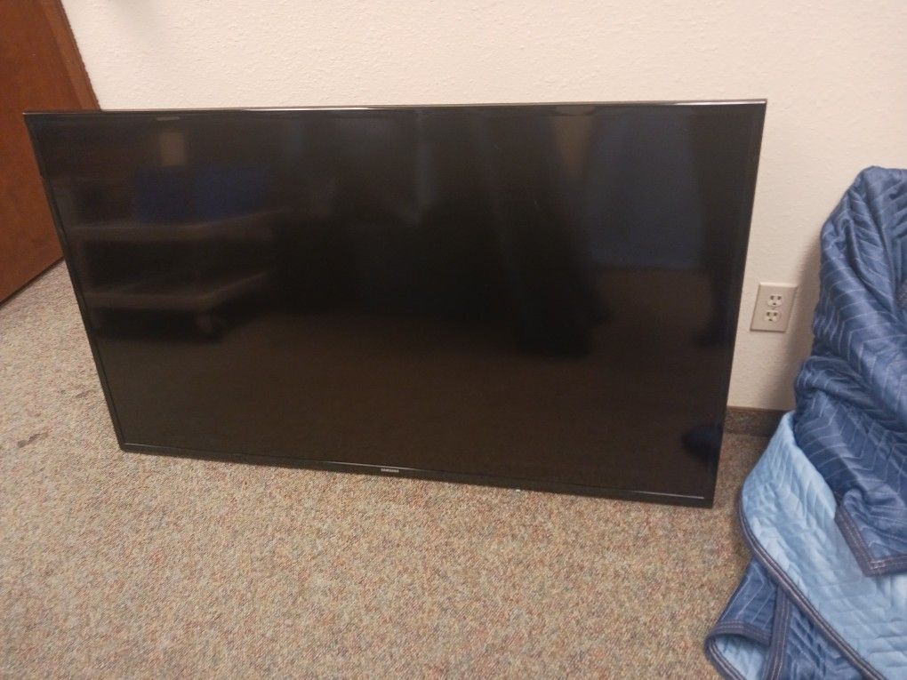 Samsung 60" TV