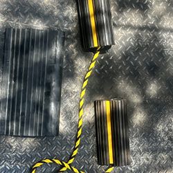 Heavy Duty Rubber Wheel Chocks 