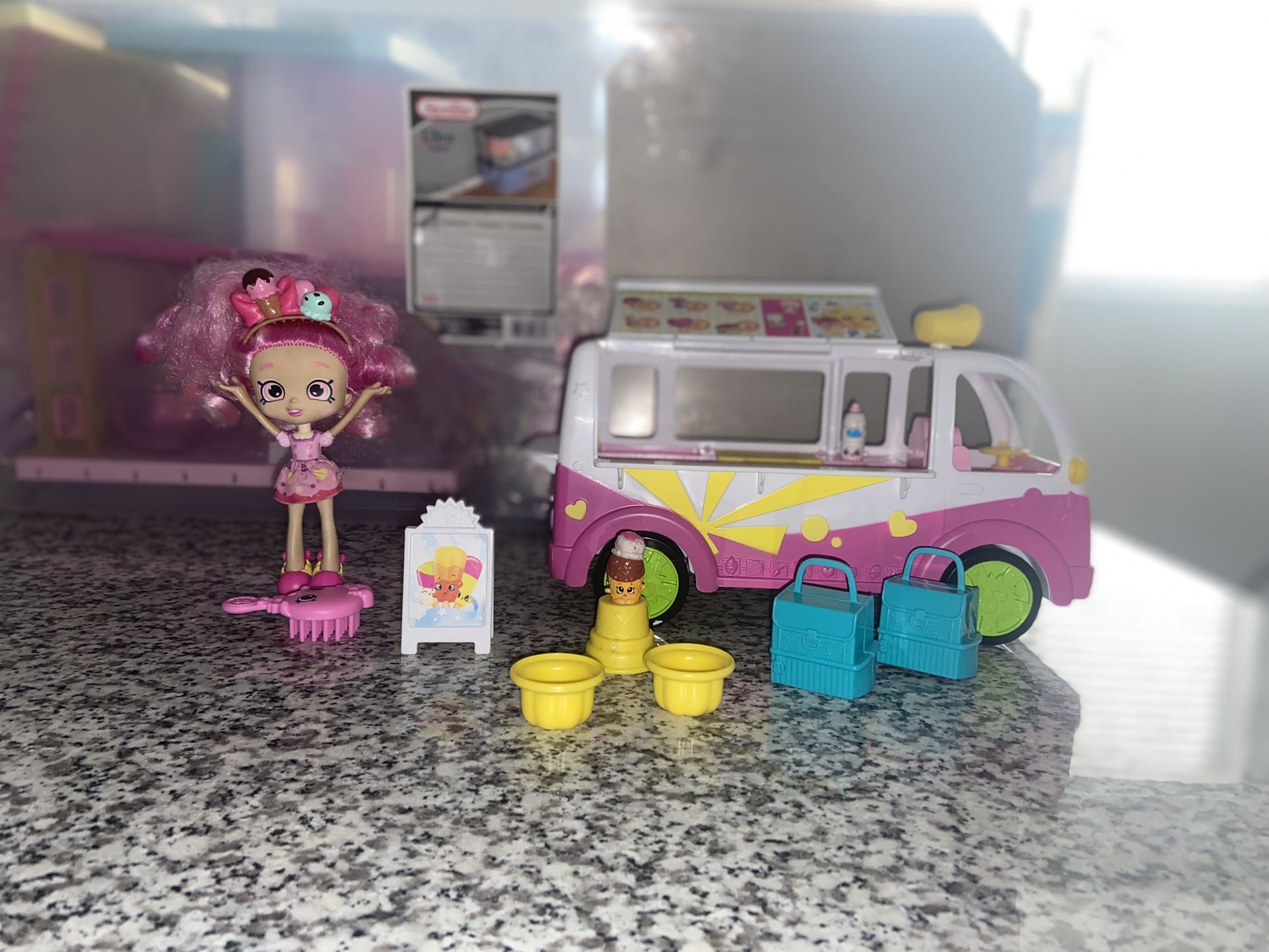 Shopkins Ice Cream Truck