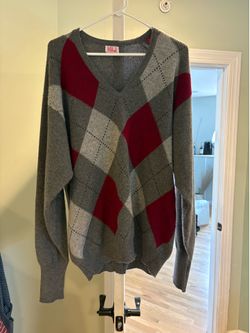 Cashmere sweater