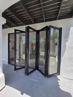 Sliding doors