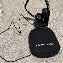 Plantronics headset with case