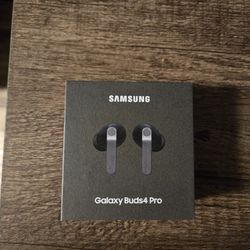 Galaxy Buds4 Pro