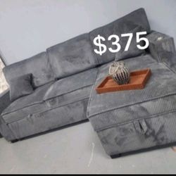 Elegant Corduroy Sectional Sofa Couch With Pullout Bed, Reversible Chaise, And USB Port 