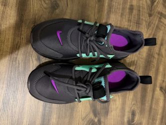 Nike Sneakers Dark Gray Purple Teal
