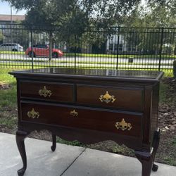 Vintage KINCAID End Table Mahogany