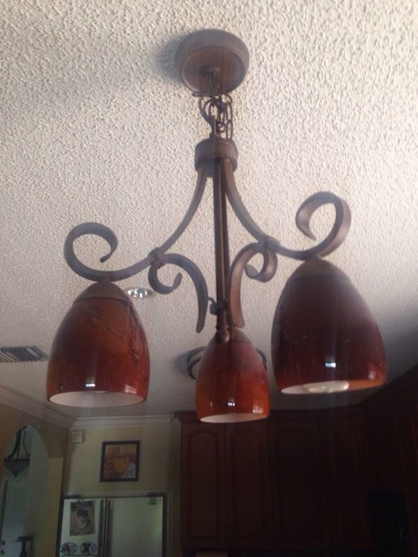 Light fixture