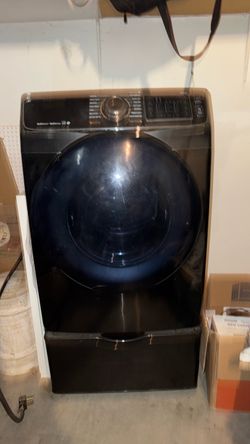 Dryer - Electric - Works Great!