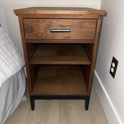 One nightstand / end table