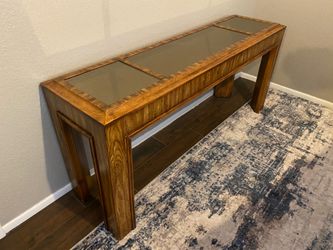 Entryway table