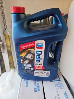 Diesel engine oil 10w-30