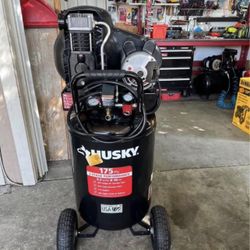 Husky 30 Gal. 175 PSI Oil Lubed Belt Drive Portable Vertical Electric Air Compressor