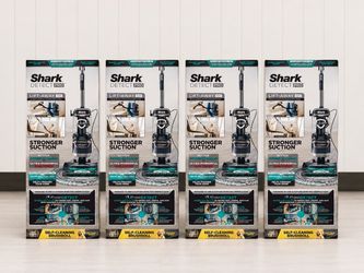 NEW! Shark Vacuum