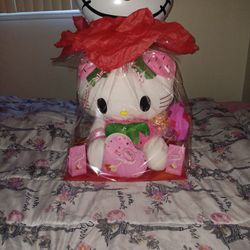 Big Hello Kitty Valentines Basket 