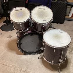 4 Piece Drums $150 Or Best Offer Christmas 