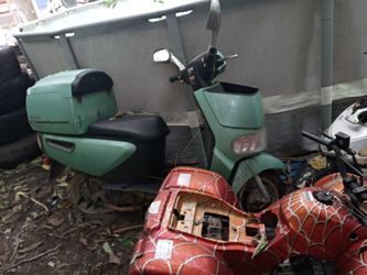 Rare 50cc pizza food delivery scooter