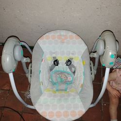 Baby swing