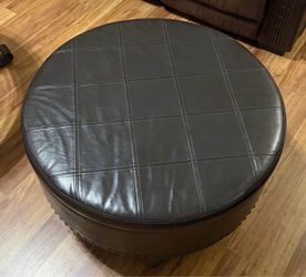 Large Storage Ottoman