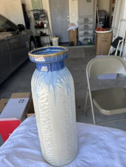Beautiful Tall Vase From Pier One 