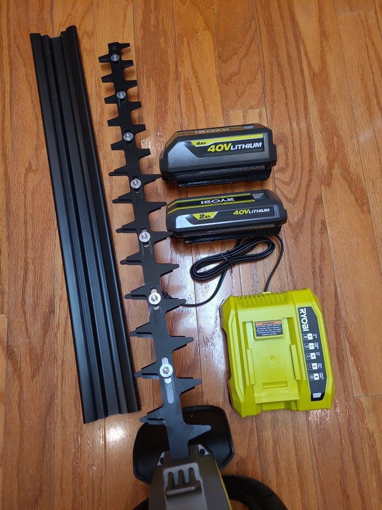 Ryobi 40V 'HP' Whisper' 26" Hedger, Batteries, Charger
