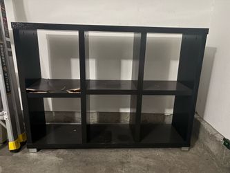 FREE / USED TV STAND