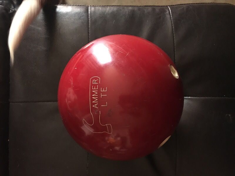 Vintage 12 lb. Hammer Lite Bowling Ball Great Condition!!! for Sale in