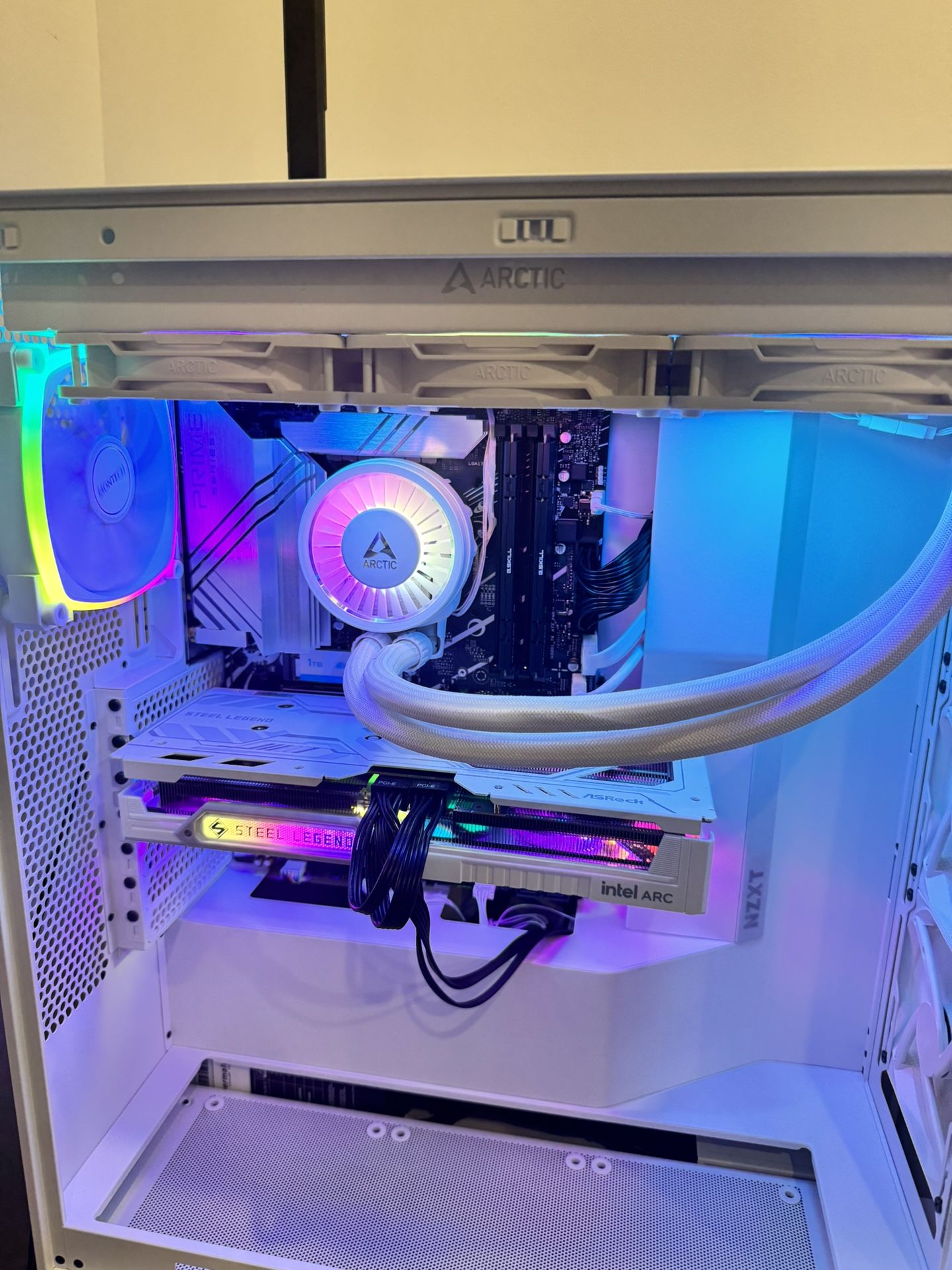 1440p Whiteout Gaming PC