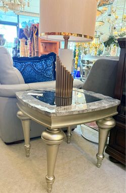 AICO By Michael Amini HOLLYWOOD SWANK Coffee Table