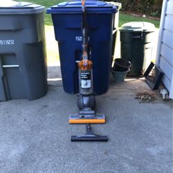 Dyson Vacuum- Dyson Ball Multi floor 2