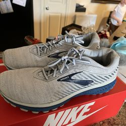 Brooks Ghost 12 Used