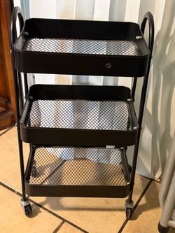 Tier rolling cart