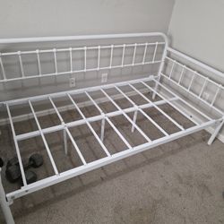 Twin Bed Frame (White) 