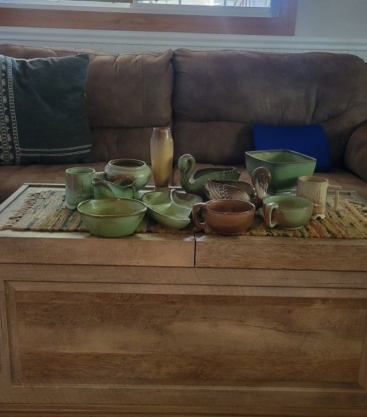 Frankoma Pottery, 12 Pieces