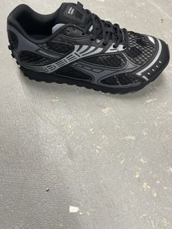 Bottega Veneta (sizes 7-12) 