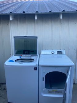 SAMSUNG  WASHER. AND. DRYER. SET.