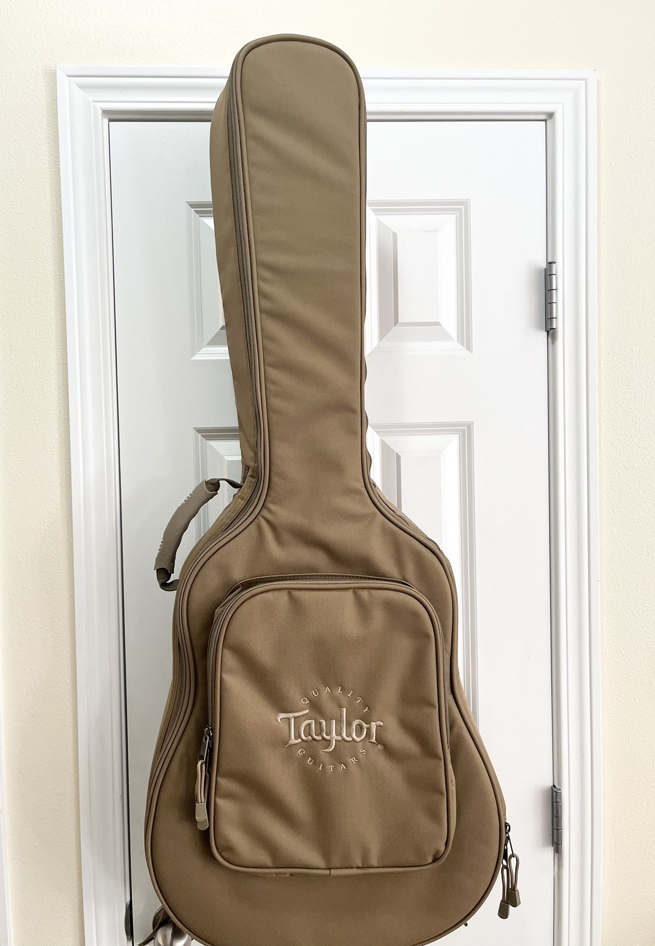 New Taylor T5 Classic Gig Bag - Tan