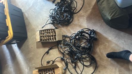 Outdoor String Light Sets with Bulb Sockets