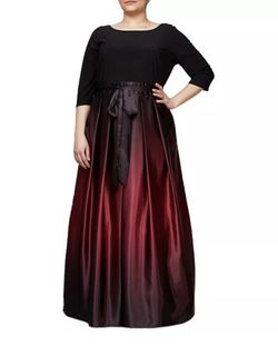 SL Fashions Size 18W Ombre Evening Gown – Elegant, Timeless & Has Pockets