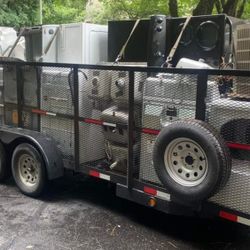 RECOGEMOS METAL GRATIS!!!! 

Lavadoras         
Secadoras      congeladors comerciales 
 Unidades de AC 
            motores
Hornos                 Ba
