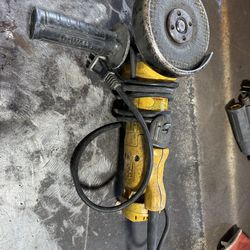 Dewalt grinder 4 1/2”