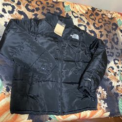 The North Face Puffer Jacket Size L