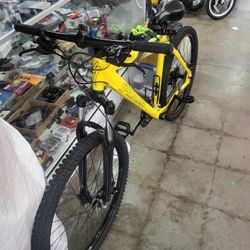 Specialized  Mountain Dics Brakes Aluminum  26,,Bike 