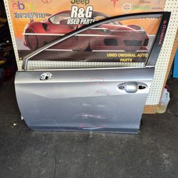 2018 2019 2020 2021 2022 2023 Subaru Crosstrek Front Door Shell Left Driver Side LH Original Used OEM 