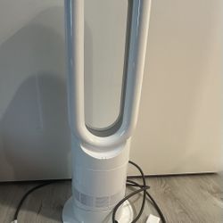 Dyson AM09 Hot + Cool Fan Heater w/ Remote (Works Great)