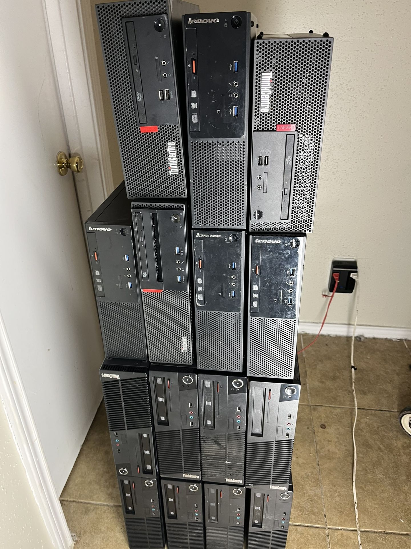 15 Lenovo Desktop Computer Towers  No HDD’s