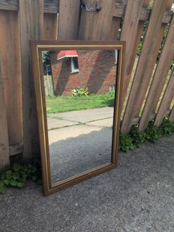 Mirror- Wood Borders