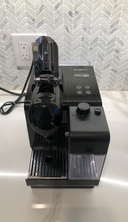 Delonghi Nespresso lattissima espresso machine