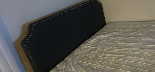 Can mattress with bedframe