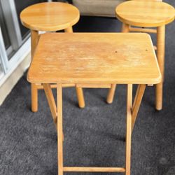 Bar Stools & TV Tray 
