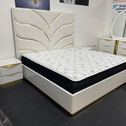 Queen. Bedroom Set Available For Fast Delivery 